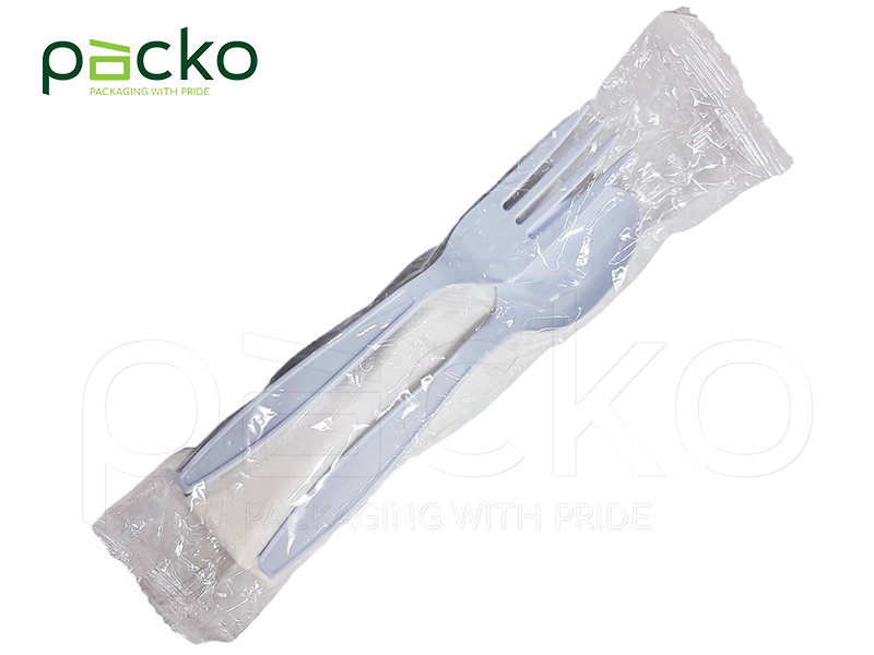 ชุดช้อน-ส้อมพลาสติกสีขาวพร้อมทิชชู่ แพ็คซองพลาสติก