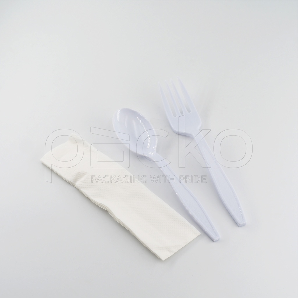 ชุดช้อนส้อมพร้อมทิชชู่ สีขาว